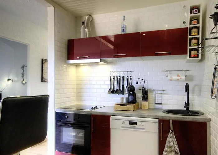 Apartment 165